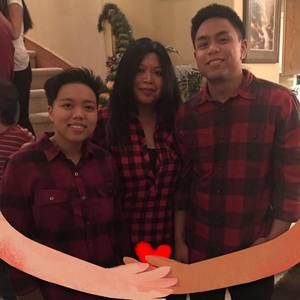 Meet your Posher, Cynthia